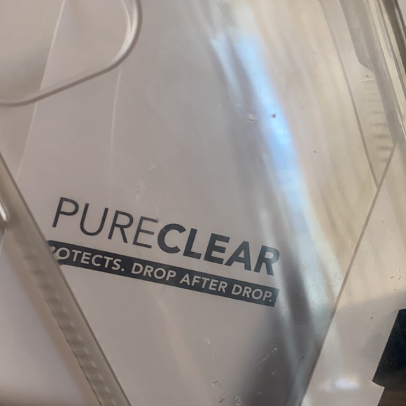 Tech21 iPhone 11 Pro Max Case - Picture 6 of 7